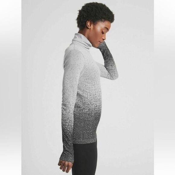 ATHLETA Flurry Blizzard Gradient Turtleneck Top. # 63182
BLACK/HEAT GREY size M - Picture 3 of 10